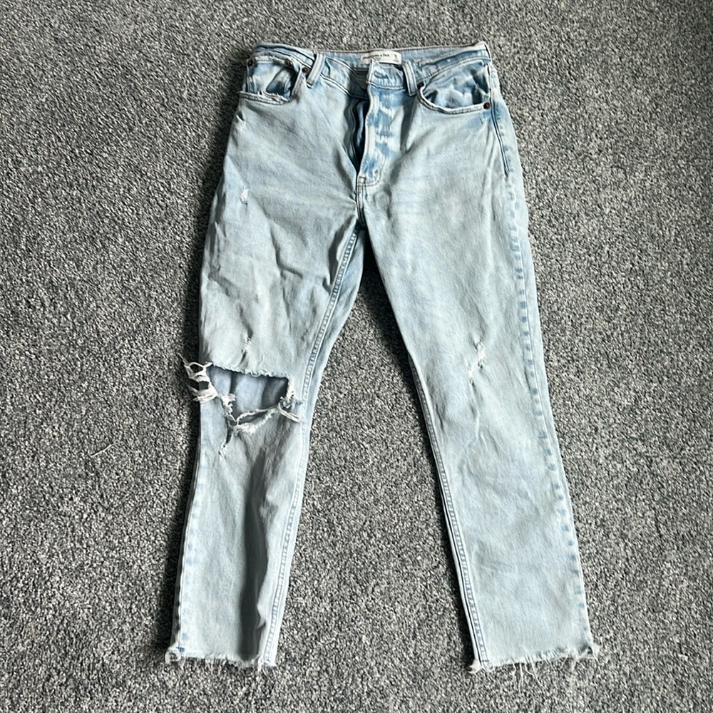 Abercrombie high rise jeans size 26